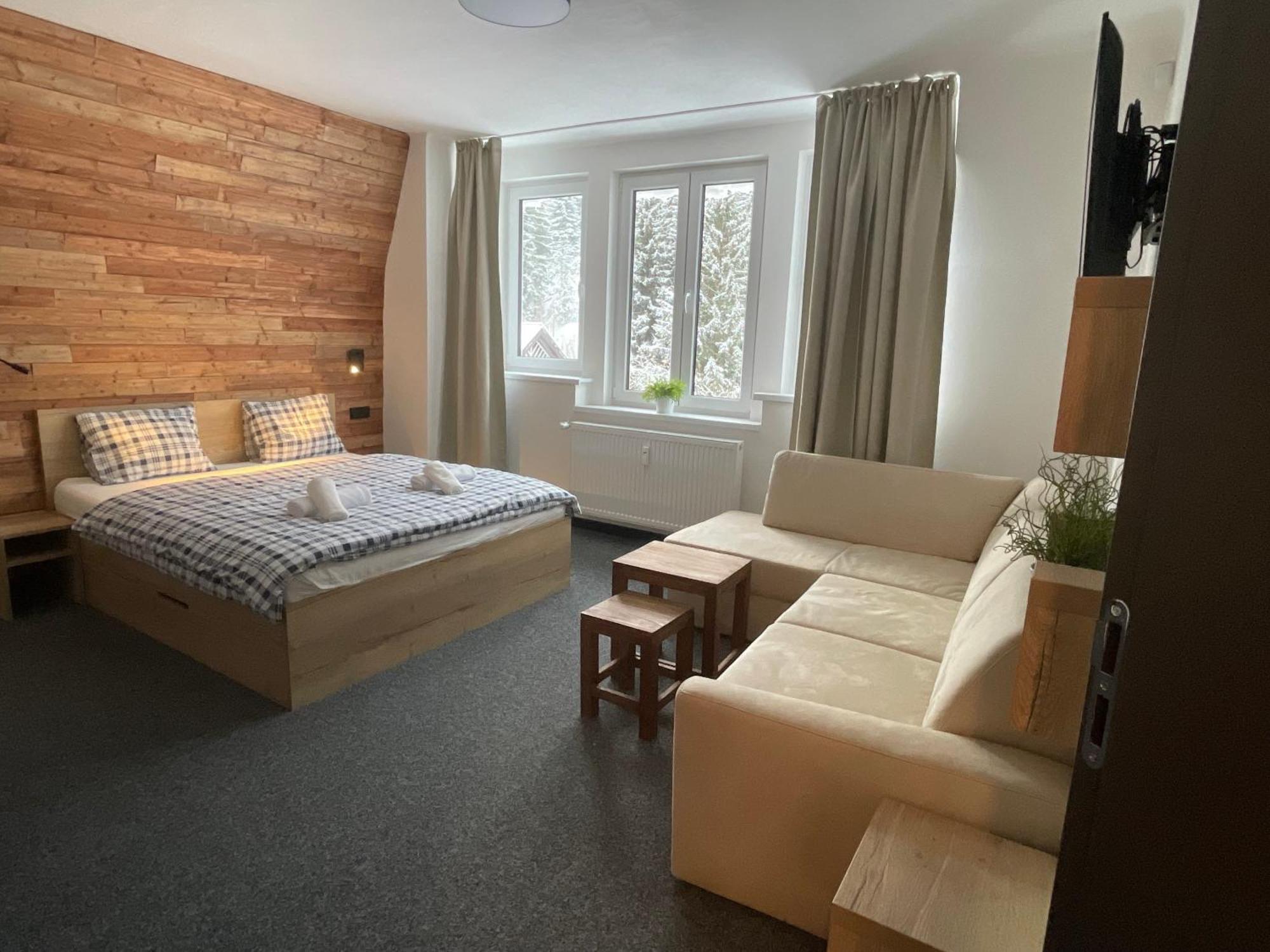 Apartmany Svaty Mikulas Janské Lázně Esterno foto