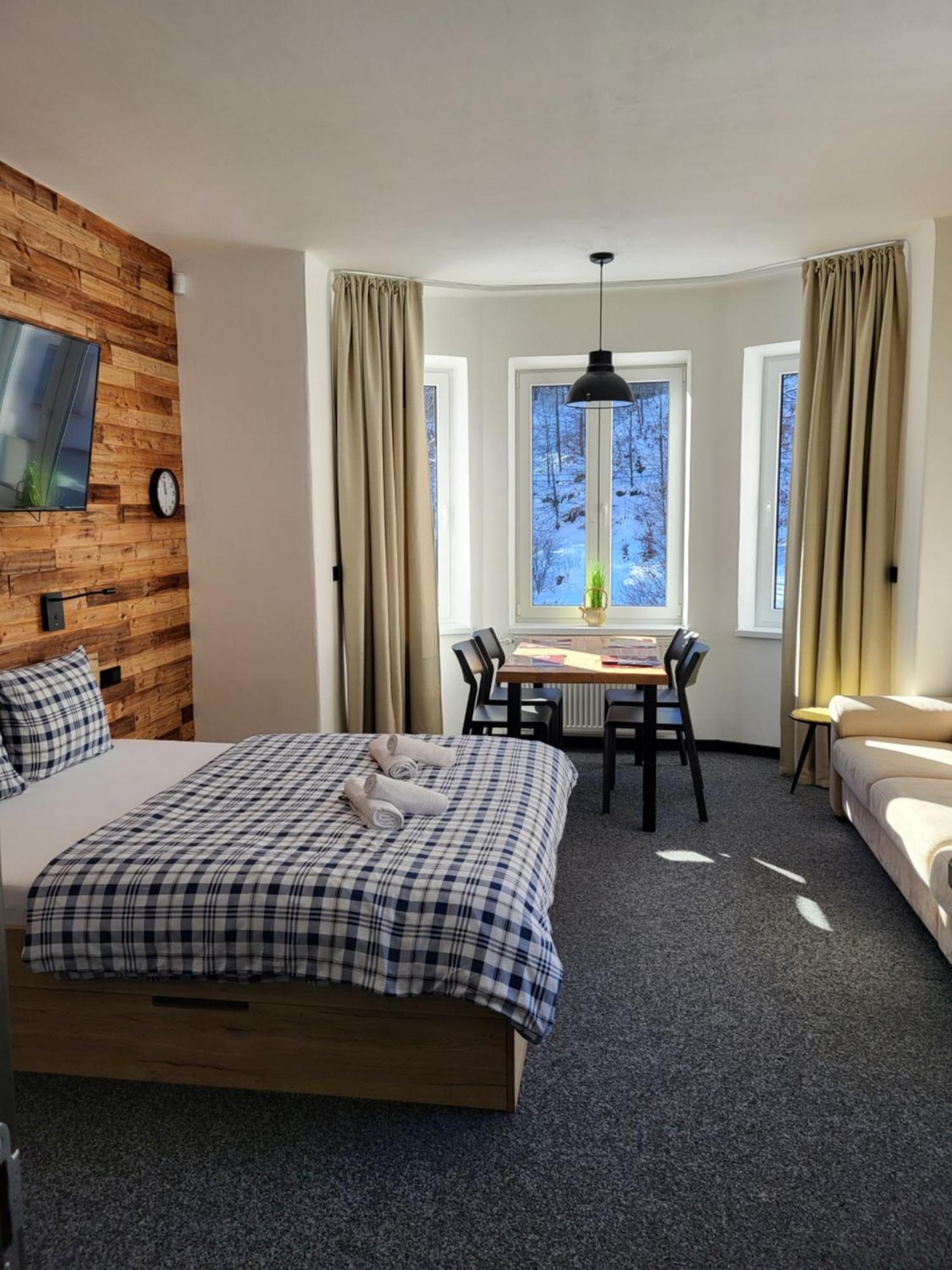 Apartmany Svaty Mikulas Janské Lázně Esterno foto