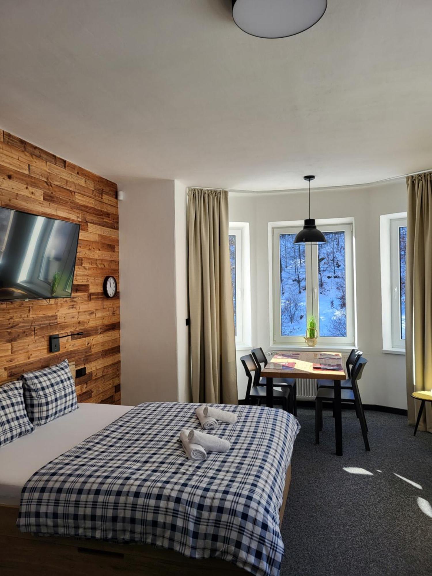 Apartmany Svaty Mikulas Janské Lázně Esterno foto